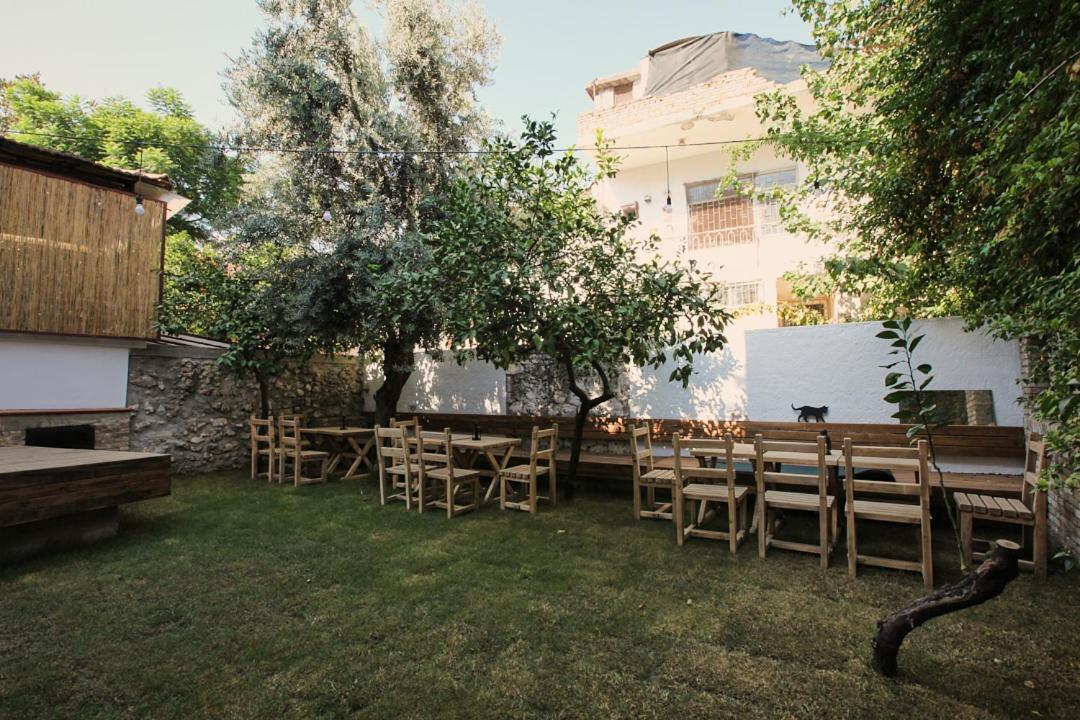 Flaneur Hostel Antalya Bagian luar foto